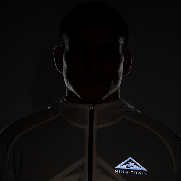 Nike Dri-FIT Aireez Jacket - White/Black