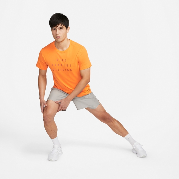 Nike Dri-FIT Run Division Logo T-Shirt - Vivid Orange