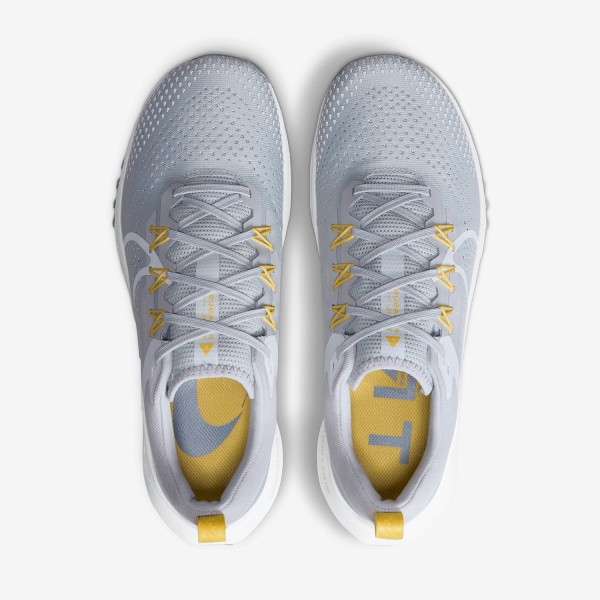 Nike React Pegasus Trail 4 - Wolf Grey/Pure Platinum/Saturn Gold