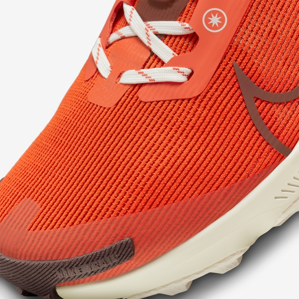 Nike React Terra Kiger 9 - Picante Red/Dark Pony/Sail/Earth