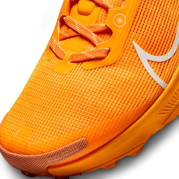 Nike React Terra Kiger 9 - Melon Tint/Sail/Sundial/Bright Mandarin