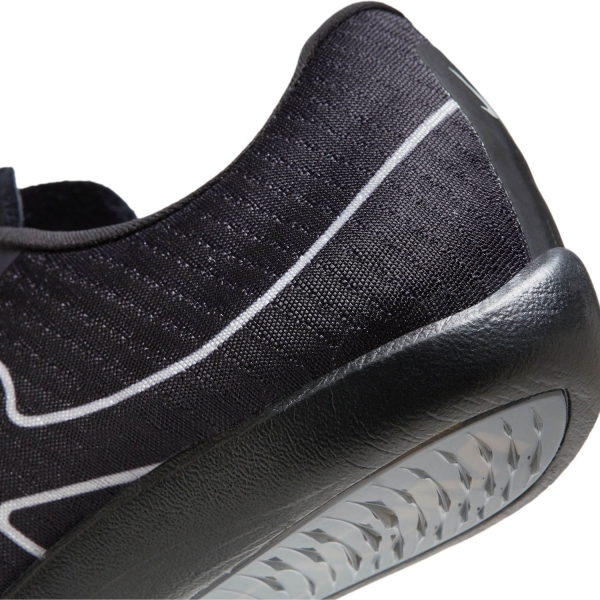Nike Air Zoom Maxfly More Uptempo - Black/White