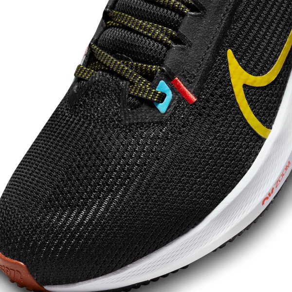 Nike Air Zoom Pegasus 40 - Black/Speed Yellow/Dark Smoke Grey