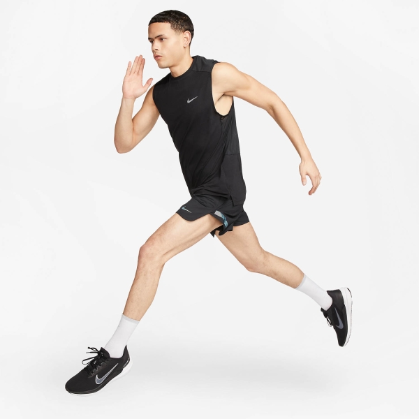 Nike Dri-FIT ADV Run Division 4in Shorts - Black/Reflective Black