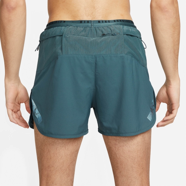 Nike Dri-FIT ADV Run Division 4in Shorts - Faded Spruce/Reflective Black