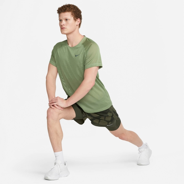 Nike Dri-FIT ADV Division TechKnit T-Shirt - Oil Green/Reflective Black
