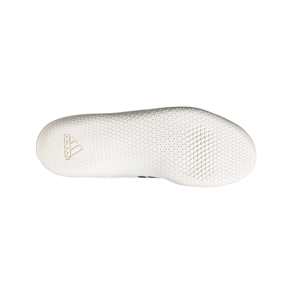 Scarpe adidas deals yeezy metallic