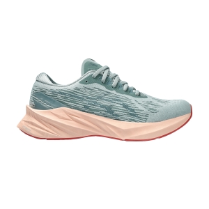 Asics sales novablast outlet