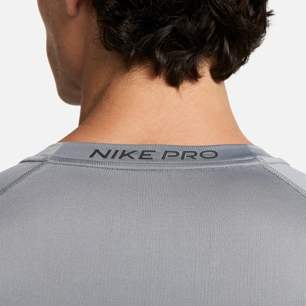 Nike Dri-FIT Logo Shirt - Smoke Grey/Black