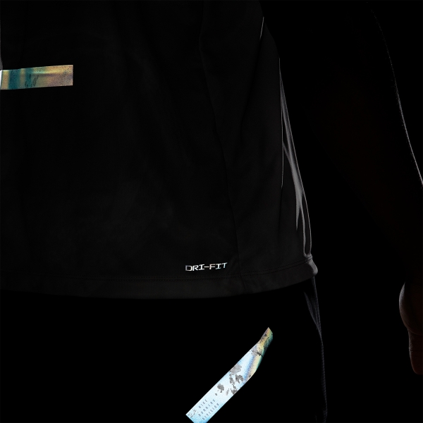 Nike Dri-FIT Run Division Rise 365 T-Shirt - Light Iron Ore/Reflective Black