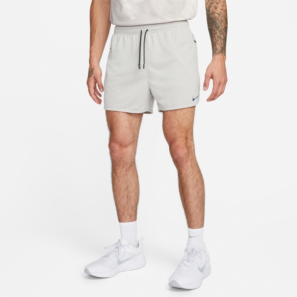 Nike Dri-FIT Run Division Stride 4in Shorts - Light Iron Ore/Reflective Silver