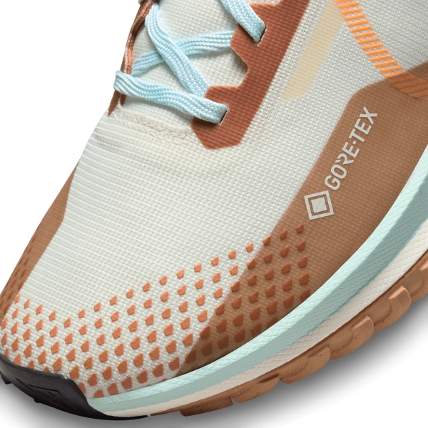 Nike React Pegasus Trail 4 GTX - Pale Ivory/Bright Mandarin/Sail/Jade Ice