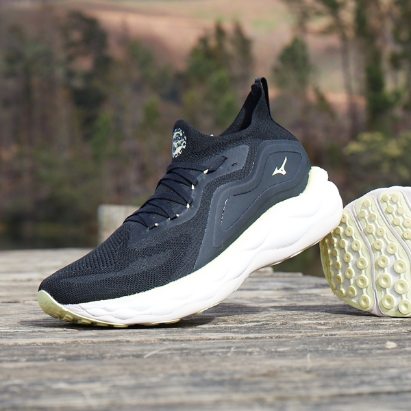 Mizuno Wave Neo Ultra - Undyed Black/Starlight