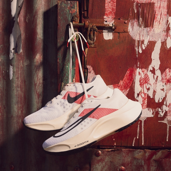 Nike Zoom Fly 5 Eliud Kipchoge - White/Black/Chile Red/Coconut Milk