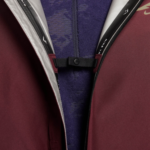 Nike Trail Cosmic Peaks GTX Jacket - Night Maroon/Purple Ink/Melon Tint