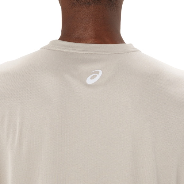 Asics Fujitrail Logo Camisa - Moonrock/Mantle Green/Oatmeal