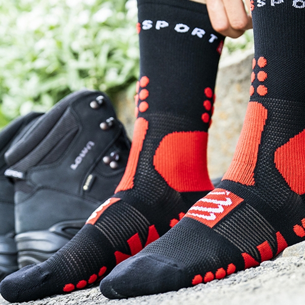 Compressport Hiking Calcetines - Black/Red/White