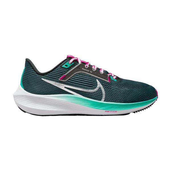 Scarpe Running Neutre Donna Nike Air Zoom Pegasus 40  Deep Jungle/Metallic Silver/Black/White DV3854301