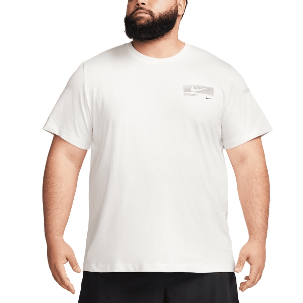 Men's Training T-Shirt Nike DriFIT TShirt  Phantom FN0841030