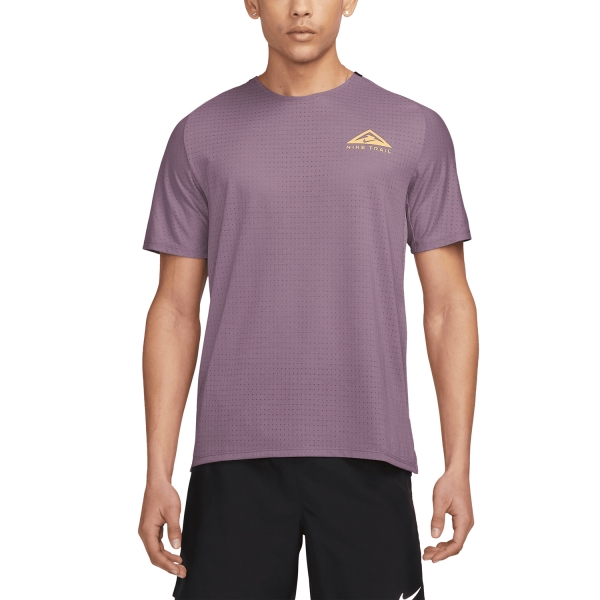 Camisetas Running Hombre Nike Nike DriFIT Solar Chase Camiseta  Violet Dust/Melon Tint  Violet Dust/Melon Tint 
