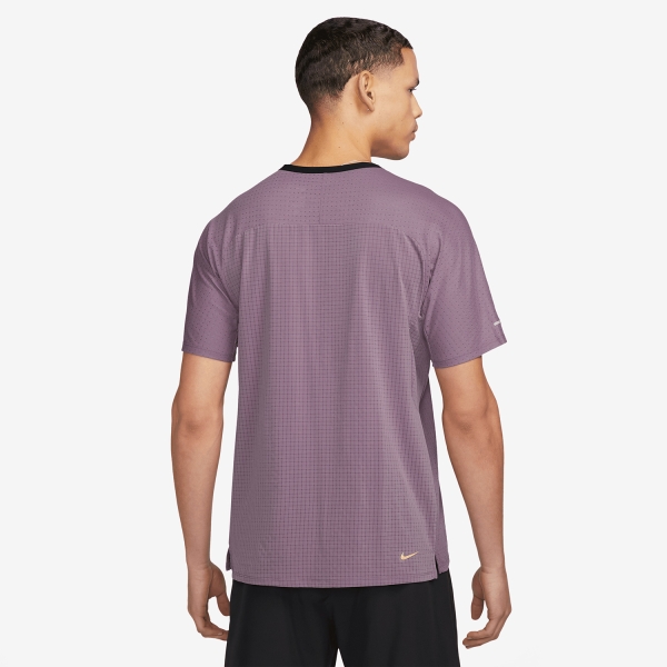 Nike Dri-FIT Solar Chase Camiseta - Violet Dust/Melon Tint