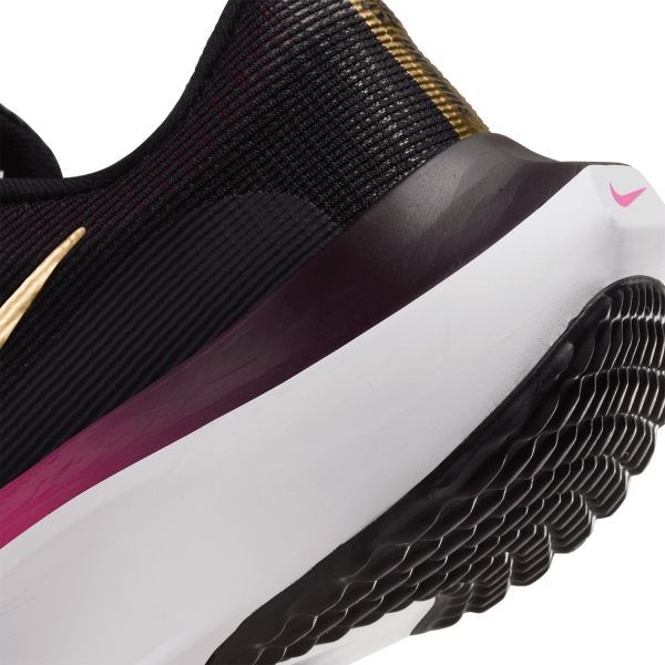 Nike Zoom Fly 5 - Black/Metallic Gold/White/Fireberry