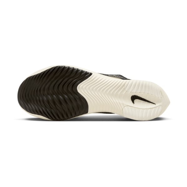 Nike ZoomX Streakfly - Black/Metallic Gold Grain/White/Sail