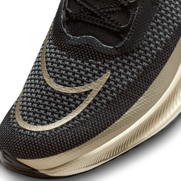 Nike ZoomX Streakfly - Black/Metallic Gold Grain/White/Sail