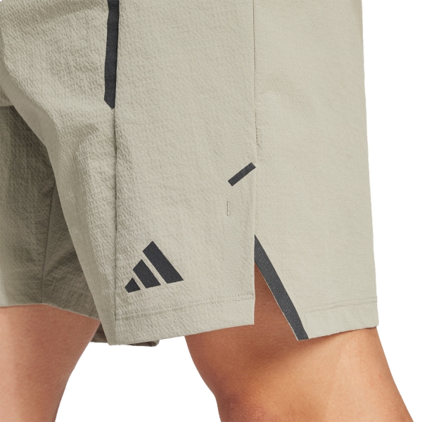 adidas D4T adistrong 5in Shorts - Silver Pebble/Black