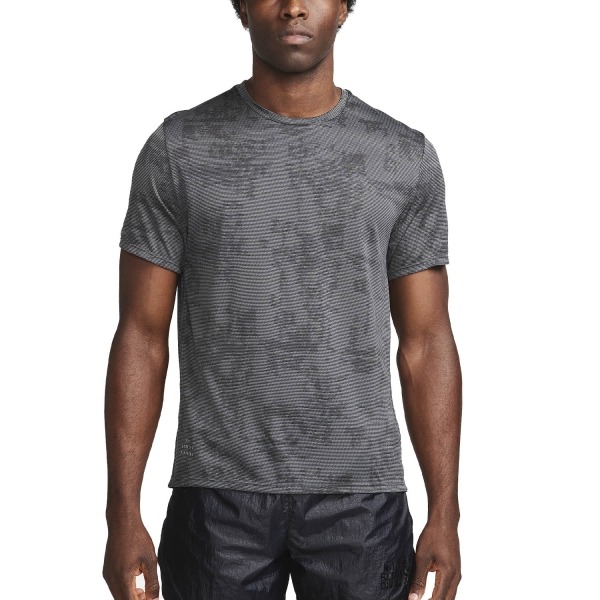 Camisetas Running Hombre Nike DriFIT ADV Division Camiseta  Iron Grey/Black/Black Reflective FN3383068