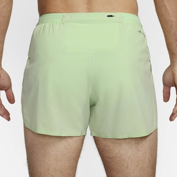 Nike Dri-FIT ADV AeroSwift 4in Shorts - Vapor Green/Black