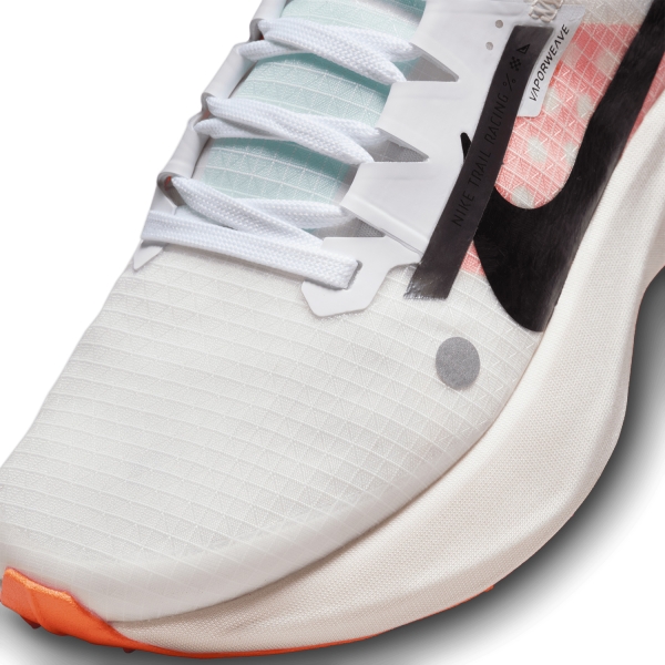 Nike Ultrafly - White/Black/Total Orange/Pale Ivory