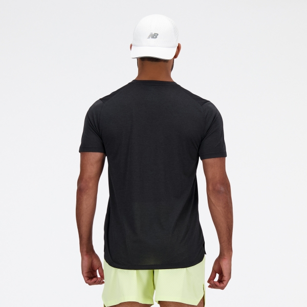 New Balance Athletics Run T-Shirt - Black