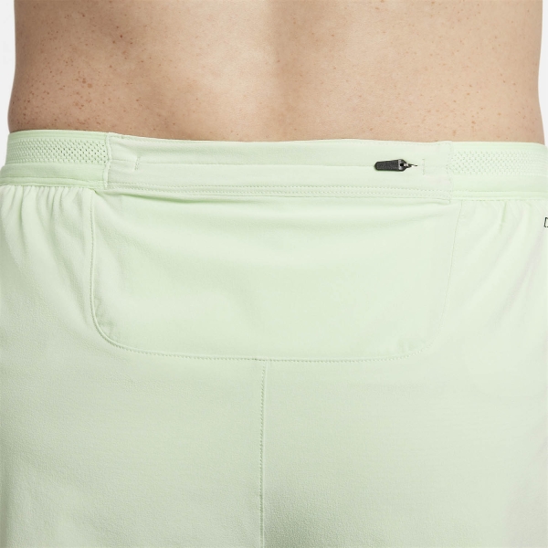 Nike Dri-FIT ADV AeroSwift 2in Shorts - Vapor Green/Black