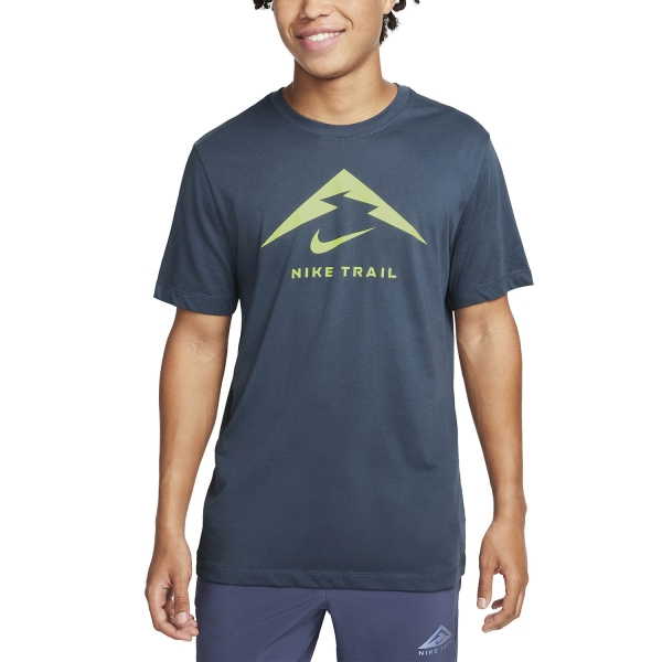 Men's Running T-Shirt Nike DriFIT Trail Logo TShirt  Thunder Blue FQ3914437