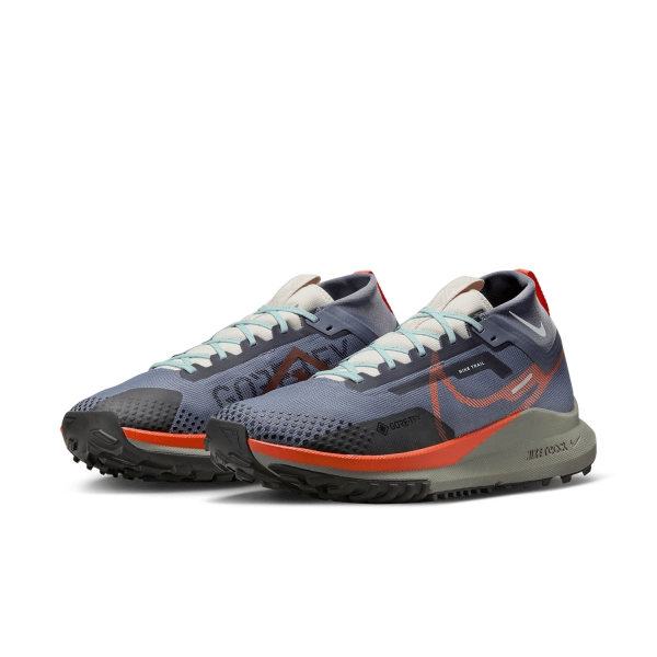 Nike React Pegasus Trail 4 GTX - Light Carbon/Cosmic Clay/Dark Stucco