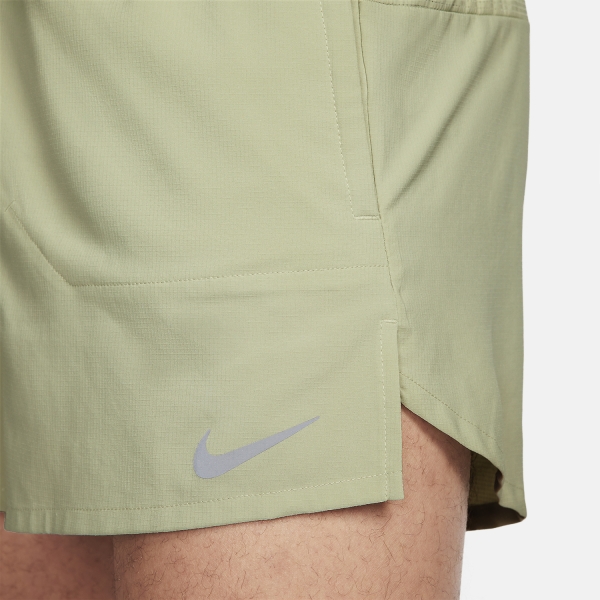 Nike Dri-FIT Stride 5in Shorts - Olive Aura/Dark Stucco/Reflective Silver