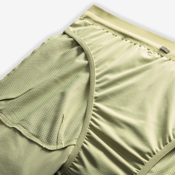 Nike Dri-FIT Stride 5in Shorts - Olive Aura/Dark Stucco/Reflective Silver