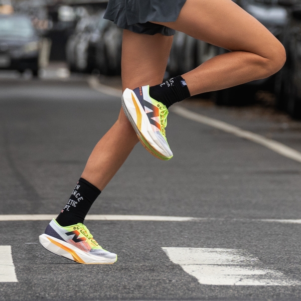New Balance FuelCell SuperComp Elite v4 - White
