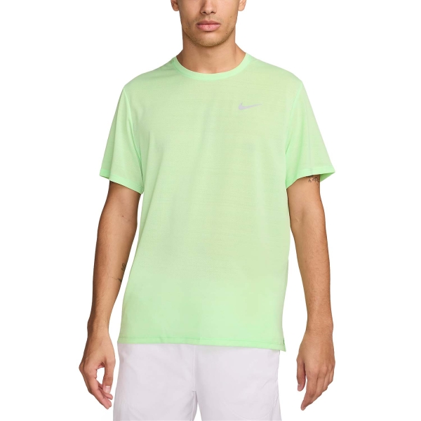 Men's Running T-Shirt Nike DriFIT Miler Breathe TShirt  Vapor Green/Reflective Silver DX0874376