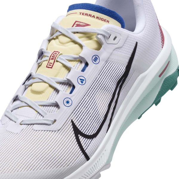 Nike React Terra Kiger 9 - White/Black/Court Blue/Cedar