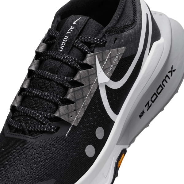 Nike Zegama Trail 2 - Black/White/Wolf Grey/Anthracite