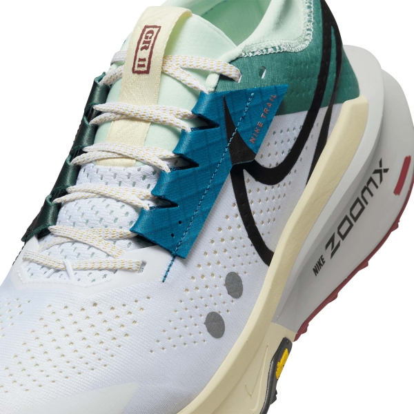 Nike Zegama Trail 2 - White/Black/Bicoastal/Court Blue