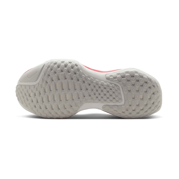 Nike ZoomX Invincible Run Flyknit 3 - White/Black/Fire Red/Cement Grey