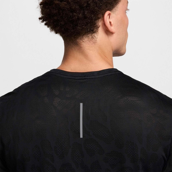 Nike Rise 365 Run Division T-Shirt - Black