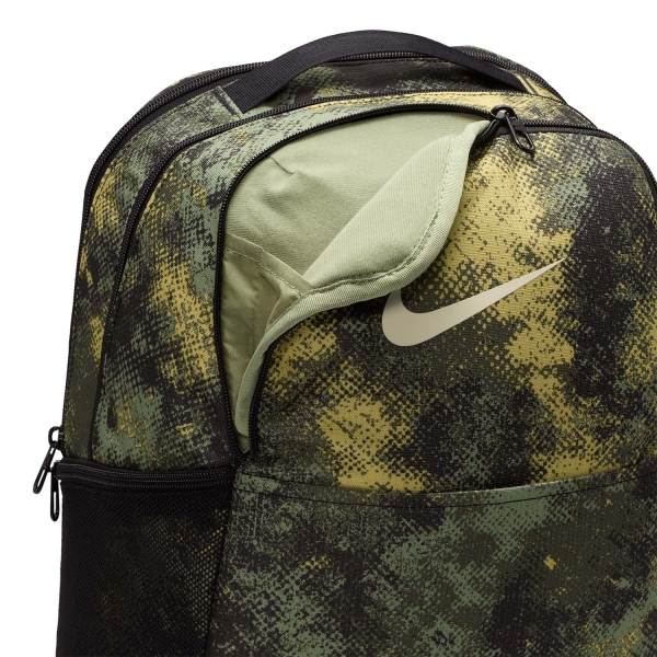 Nike Brasilia Print Mochila - Oil Green/Black/Coconut Milk