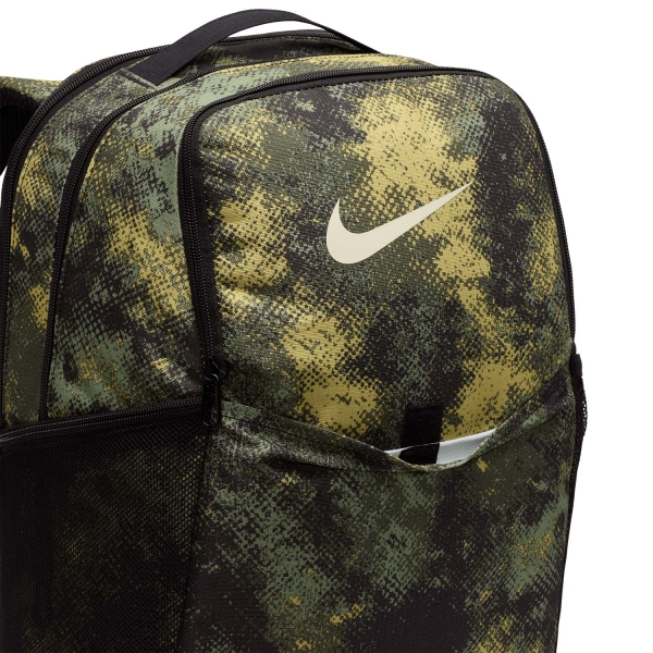Nike Brasilia Print Mochila - Oil Green/Black/Coconut Milk