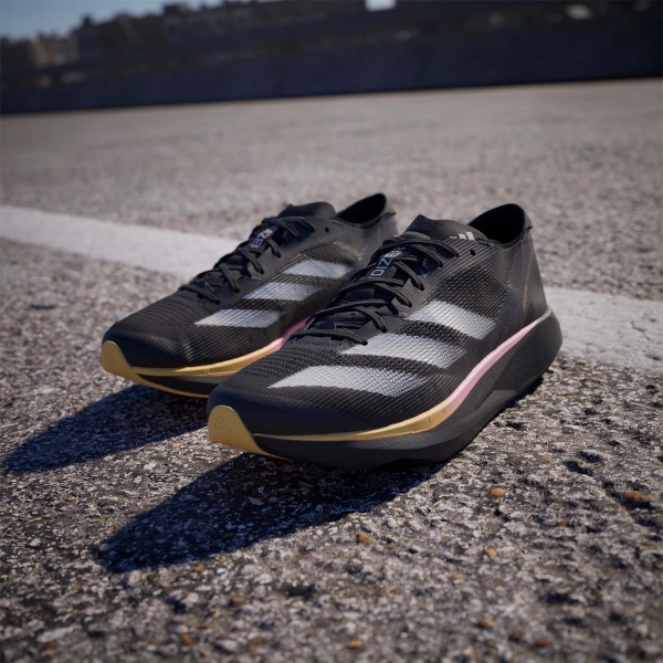adidas adizero Takumi Sen 10 - Core Black/Zero Met/Spark