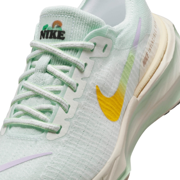 Nike ZoomX Invincible Run Flyknit 3 - Barely Green/Multi Color/Sail