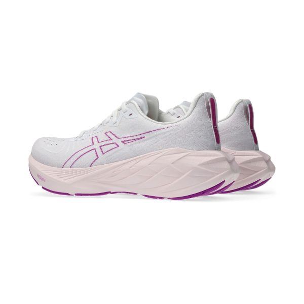 Asics Novablast 4 - White/Soothing Sea